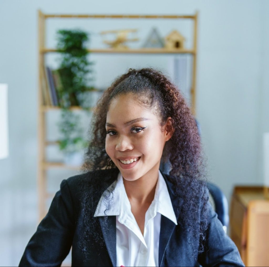 African Americans real estate agent delivering homes to customers